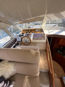 Azimut AZ 40 Fly Priced to sell.