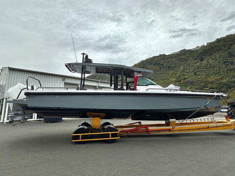 Axopar 37 Sun top Perfect Chaseboat Setup