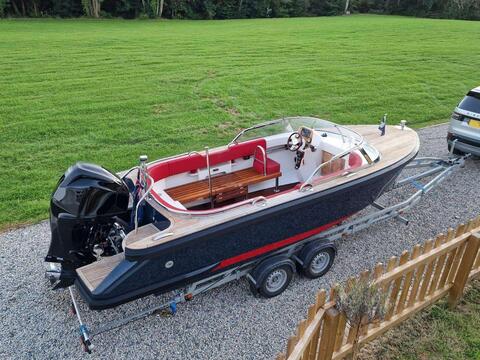 Cougar Powerboats Custom Luxury Tender